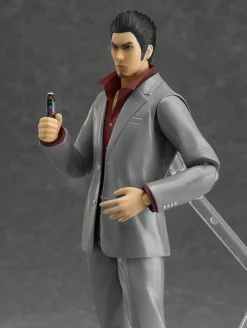 GOOD SMILE COMPANY Figma Yakuza Kazuma Kiryu -Toy Model Shop 80d59a4d4b4e4acda8cb1be34676e208.jpg