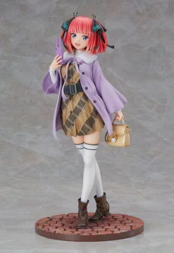 GOOD SMILE COMPANY The Quintessential Quintuplets ∬ Nino Nakano: Date Style Ver. 1/6 Scale Figure